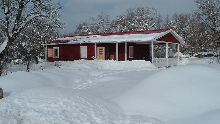 Stuga från Lövångers Bygg Vintertid 