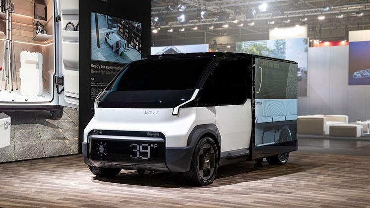 kia-pbv-pv5-anamorphic-screen-iaa-24-static-highres-001.jpg