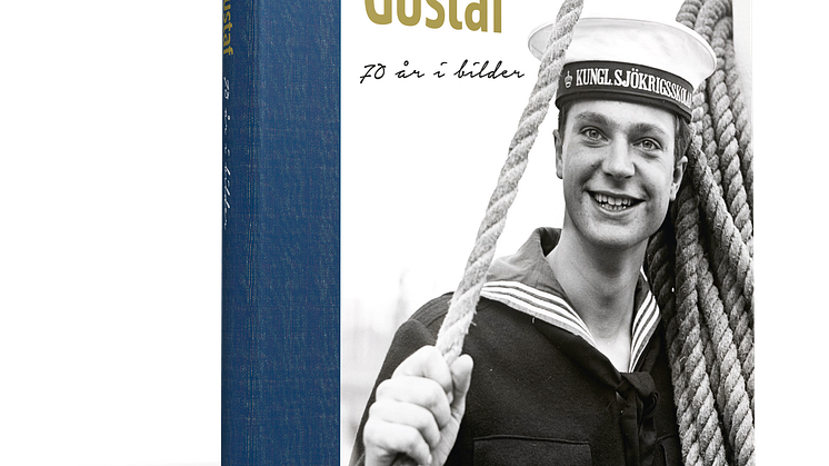 Carl XVI fyller 70 i år! Vi firar med en vacker och fascinerande fotobok. 
