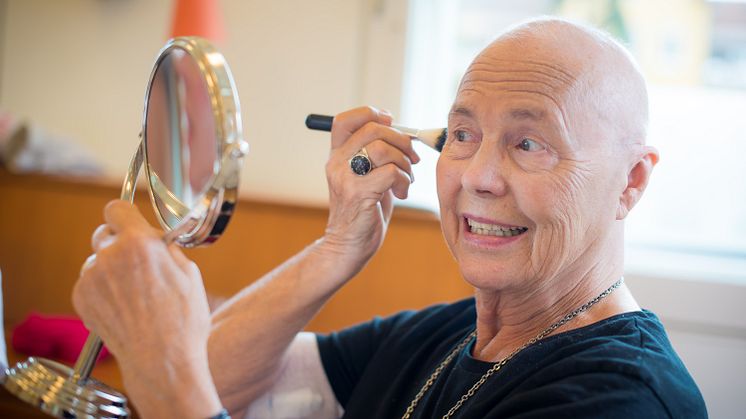 Gratis makeupkurser för cancersjuka