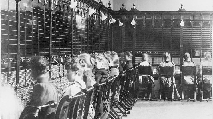 Telefonstationen på Skeppsbron 2, Stockholm, 1892.
