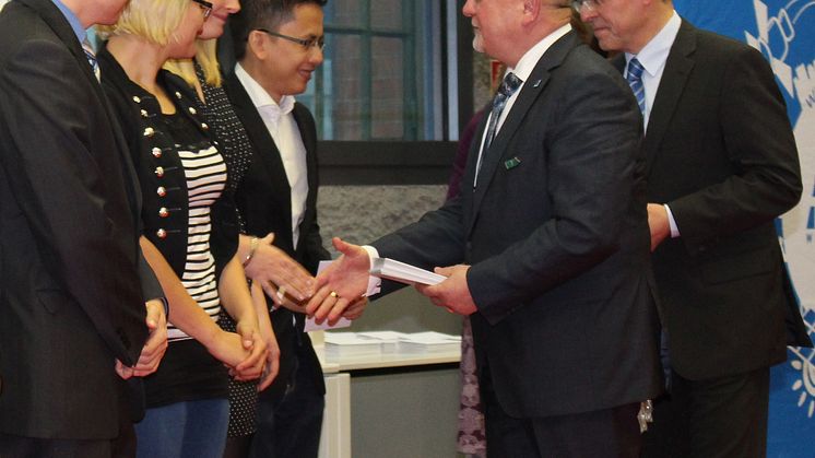925 Absolventinnen und Absolventen des Akademischen Jahres 2014/2015 am 16. Oktober 2015 feierlich verabschiedet