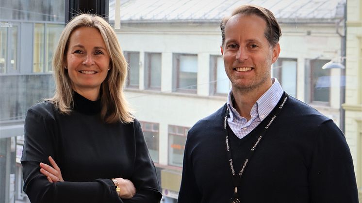 Siri Børsum, Global VP Finance Vertical Eco-development & Partnerships, Huawei och Christoffer Andvig, vd Neonomics