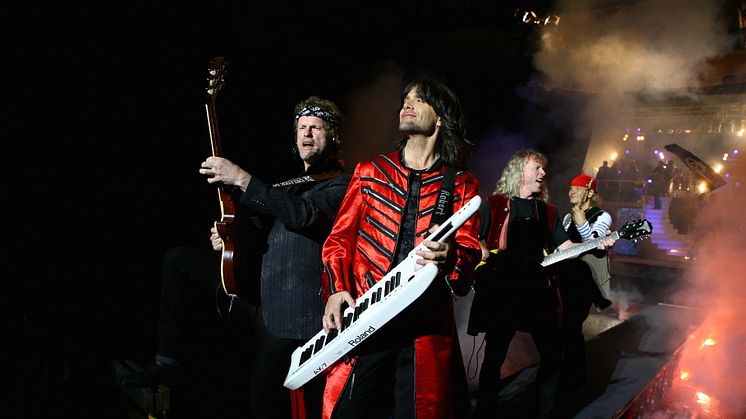 Livestreamad konsert ikväll med Robert Wells, Annika Jankell, Nina Söderquist, Janne Åström och Johan Boding ”House Of Stream”!