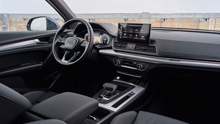 Audi Q5 (Navarreblå)
