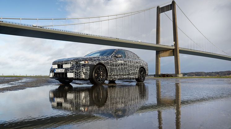 BMW i5 Sedan test