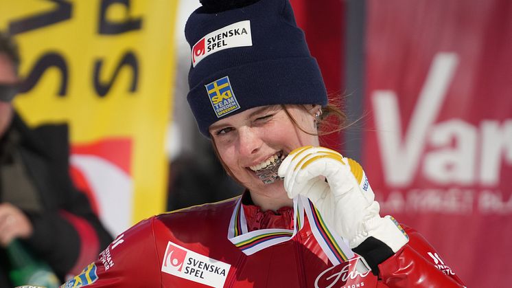 250327-VM-silver-Agnes-Speedski-medalj-Foto-Mats-Abrahamsson-SSF.jpg