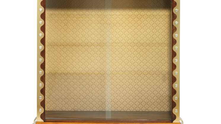 Orla Høyer: Unique display cabinet (1941)
