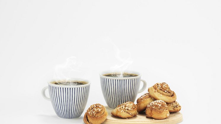 Förlängd fika med sociala medier – Nytt beteende när svensk fikatradition möter digital livsstil 