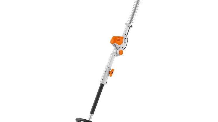 Nå högre höjder med nya batteridrivna stånghäcksaxen från STIHL 