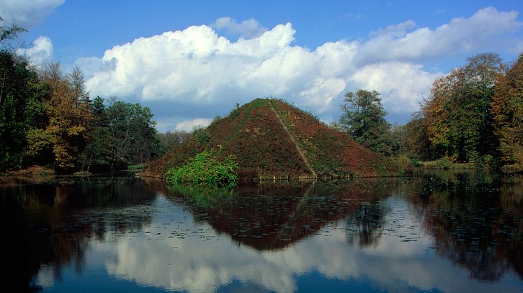 Tumulus-pyramiden over fyrst og fyrstinde Pückler-Muskau