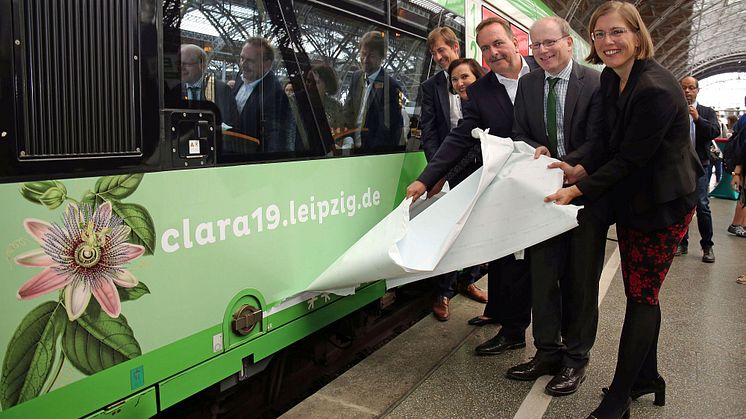 Enthüllung des CLARA19-Motivs auf dem Triebwagen des RegioShuttles VT 314 der Erfurter Bahn - Foto: Andreas Schmidt 