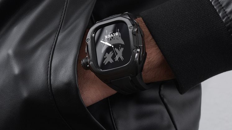 BLVCK-RS-MODEL.jpg