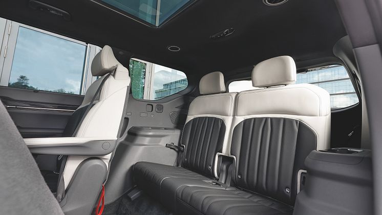 KIA_EV9-GTLine-Interior-Print-3600x2400_09