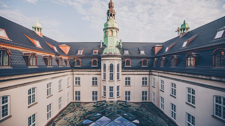 Villa Copenhagen holder til i den tidligere postcentral i København.