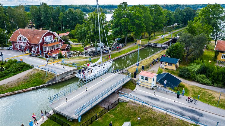 Fullbokade konvojer stängs