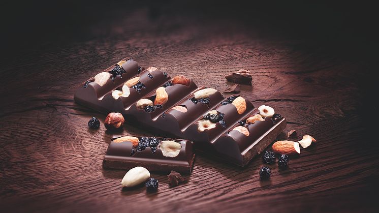 Nestlé introducerer ’uperfekt’ chokolade i Danmark – med hele bær i
