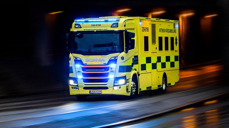 Es dauert nur 90 Sekunden bis der Scania Krankenwagen für Intensivpatienten in Stockholm einsatzbereit ist.