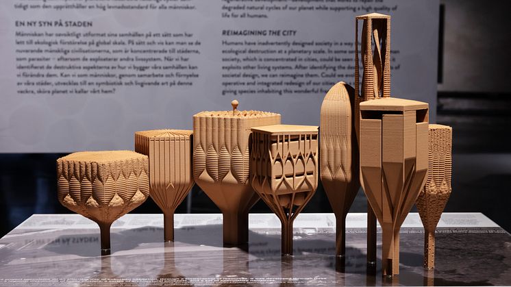 Jonas Runberger, De Interstitiala tornen. Symbiosis, Färgfabriken.