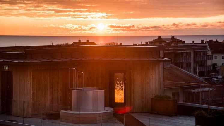 bastu-terrass-solnedgång-asia-spa-varberg-stadshotell-2338.jpg