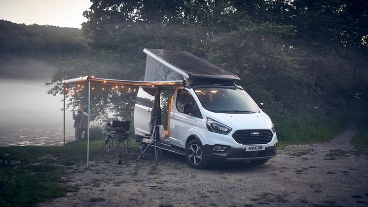 Model Active bude nabízen ve variantách Nugget a Nugget Plus (s prodlouženým rozvorem), v obou případech se sériově dodávanou výklopnou střechou.