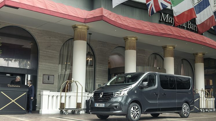 Renault Trafic SpaceClass på den røde løber i Cannes 