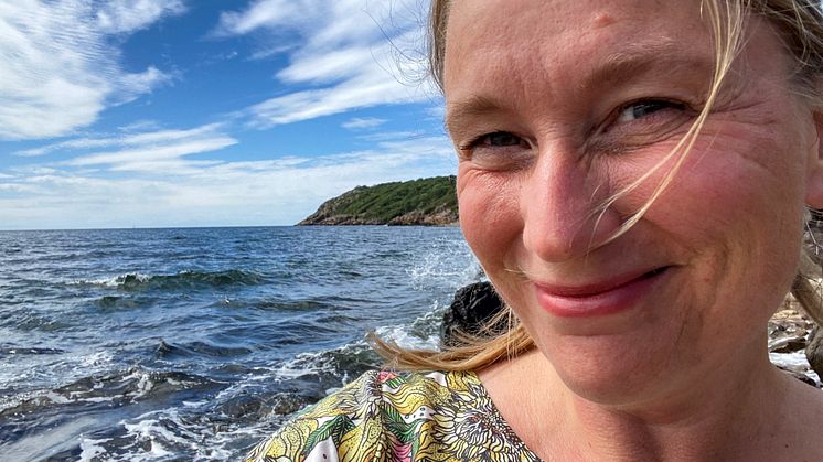 Tide Garnow, universitetsadjunkt i omvårdnad med inriktning mot psykiatri, blir nu Högskolan Kristianstads första doktorand i helt egen regi då hon ska forska på existentiell ensamhet och ledsenhet hos ungdomar.