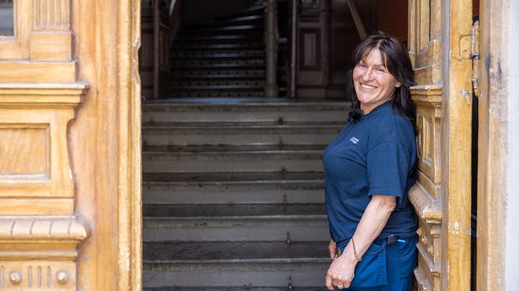 Spomenka är en av Bostadsbolaget 373 medarbetare. Hon arbetar i Vasastan.