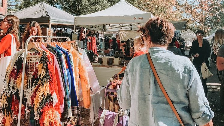 Sammen arrangerer gjenbruksfestival – gir bort til studentene  