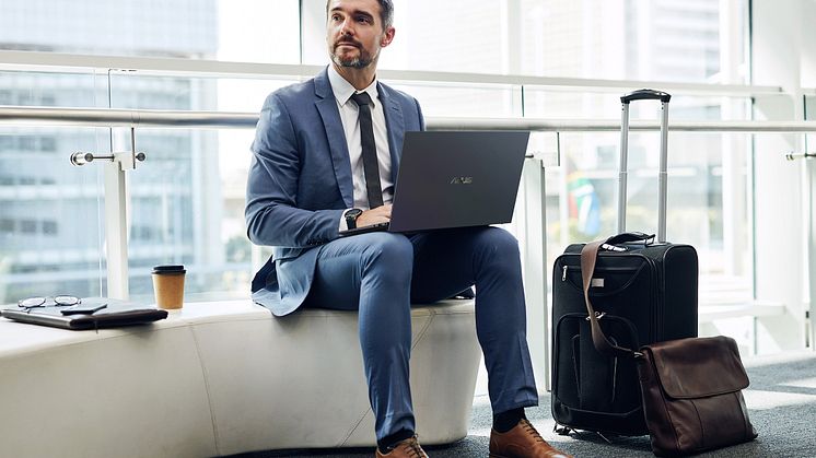 ASUS unveils their refreshed 2022 ExpertBook-Series & new accessories lineup