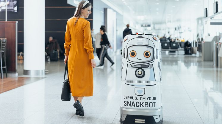  Serviceroboters JEEVES am Flughafen München