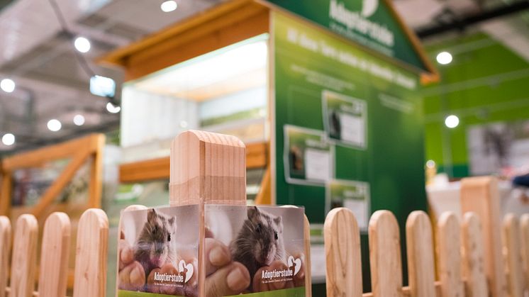 Gemeinsame Einladung: Eröffnung einer „Adoptierstube“ des Tierschutzvereins Krefeld und Umgebung im Fressnapf-Markt am Birkschenweg