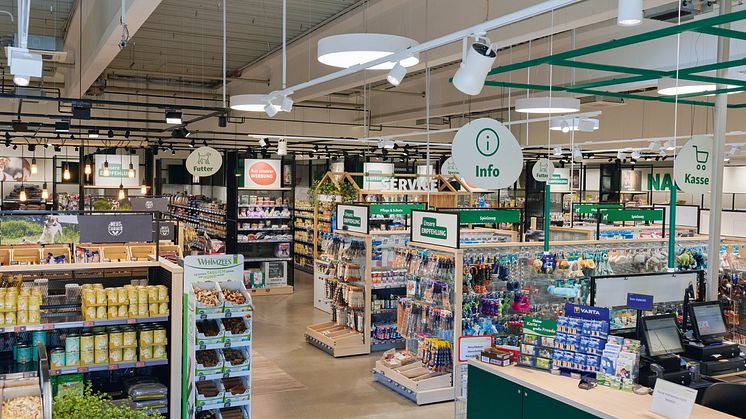 Seit 1995 und bis in die Zukunft: Neuer Fressnapf XXL in Osnabrück setzt modernste Standards beim Einkaufserlebnis und im Tierwohl