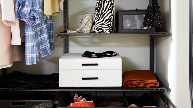 Elfa_Clothing_Interior_Click-in_system_Classic_2022_02_457