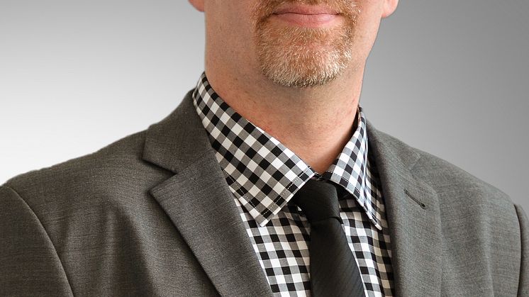 Per Magnusson_grabakgrund