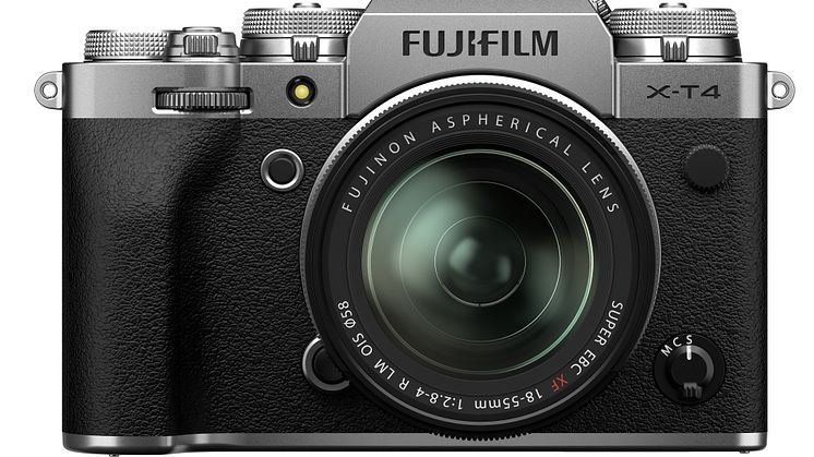 X-T4_front1855lens_silver