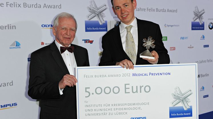 Felix Burda Award 2013 erweitert Kategorie Medizin.  Ausschreibung eröffnet.  