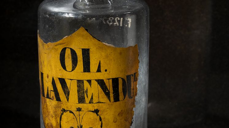Sleep remedies, 18th-20th centuries. Glass bottle for oil of lavender, late eighteenth century.