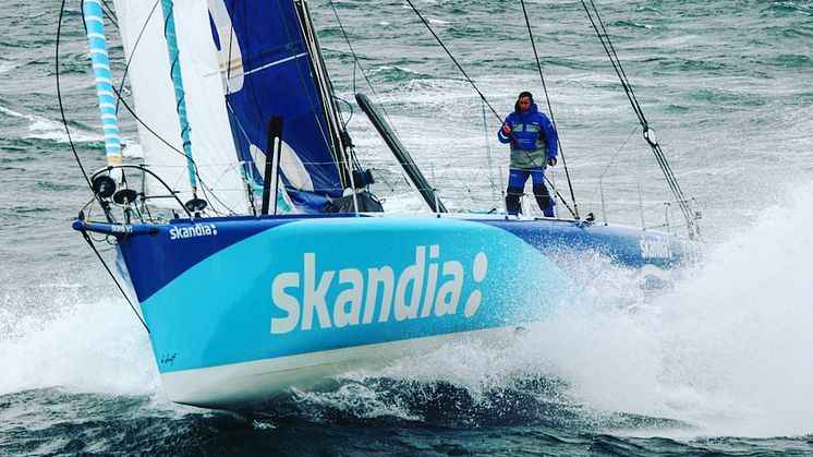 Hi-res image - Inmarsat - New Inmarsat Yachting Ambassador Nick Moloney