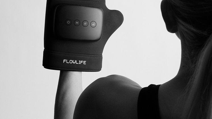 Flowpression Hand 1.jpg