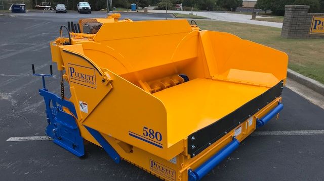 Image - Mastry Engine Center- The Puckett 580 asphalt paver with customized 3TNV88C-DYEM YANMAR Tier 4F engine from YANMAR Mastry Engine Center