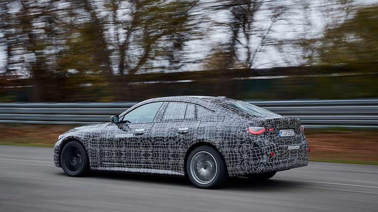 Helt nye BMW i4