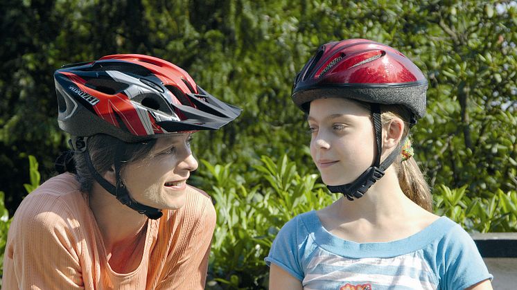 Die Unfallforschung der Versicherer rät dringend zum Tragen eines Fahrradhelms.   Foto: GDV