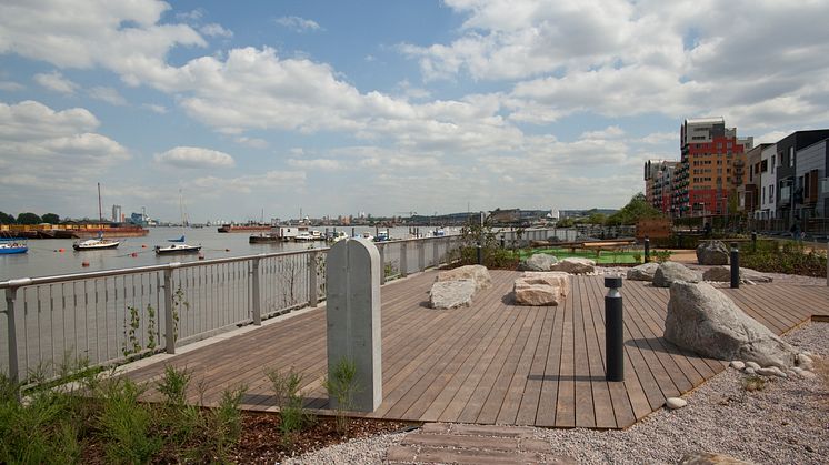 Greenwich Park London - Kebony Clear Deck