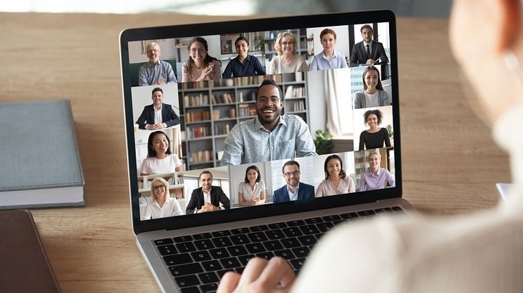 How to apply the principles of TV news presentation to make video conferences engaging and productive