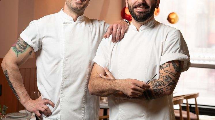 Helitalienska kockar i köket
