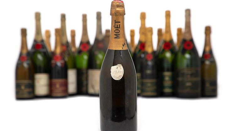 En ekstraordinær champagnesamling bestående af i alt 391 flasker, der tilsammen er vurderet til over 1,3 millioner kroner, kommer snart på auktion hos Bruun Rasmussen.