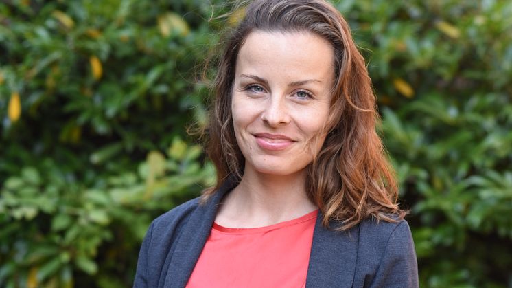 Katarina Korenkova en av fyra medarbetare på Barnfondens programavdelningen. Tillsammans arbetar de med hela kedjan, från det att en projektidé föds, till dess den är finansierad, genomförd och utvärderad. 