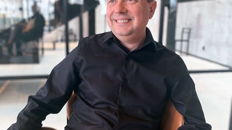 Henrik Stridh, KAM, Beslag Design.