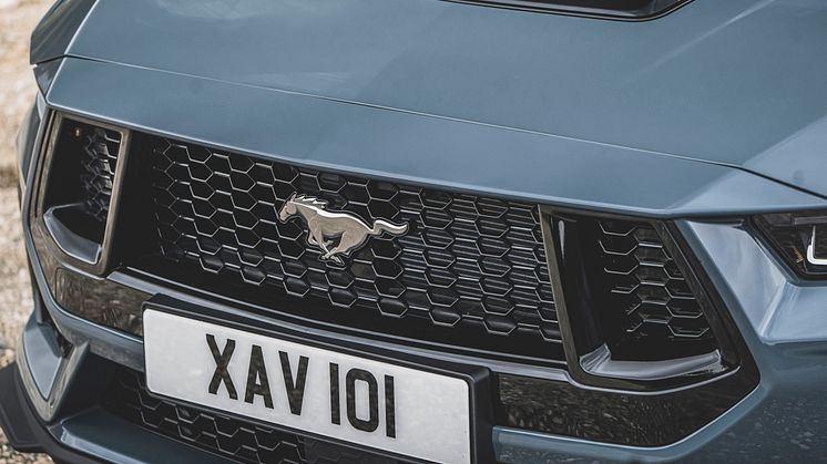 2024_FORD_MUSTANG_COUPE_ 10